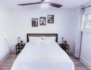 Private Suite near Busch Gardens Adventure Island USF and I-275