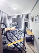 Fully 2br 8Spatial Condo Maa with netflix, poolwifi