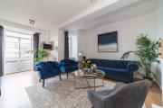 Arte Stays - 3-Bed Flat with 3 Bathrooms - Heart of Finchley road - 2 min walk to Underground Station