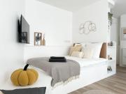 Apt lumileux with sunshine