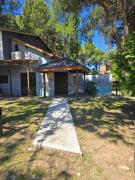 La orilla casa de mar