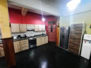 Casa Encarnación a pasos del Shopping Costanera