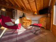 Grand T3 lumineux avec balcon, parking & casier skis en centre-ville de Samoëns - FR-1-624-22