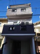 IIIハウス　ひらパーからすぐの３階建て一軒家　全寝室エアコン新調　wifi完備　旅行&ビジネス大歓迎