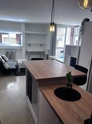 T1 en face de la Timone