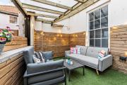 Stunning Apartment in Central Whitby - Private Garden Terrace Stunning Apartment in Central Whitby - Private Garden Terrace