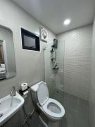 Top Hat Yai