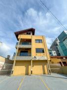 Tucano 01 a passos do mar com área gourmet