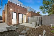 Top Dandenong