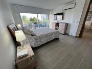 Hermoso apartamento con vista al mar