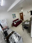 Apto 2D Suíte 400m Praia - Wifi - Ar Cond e Garagem