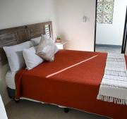 VALLADOLID 48 Hotel & Hostal