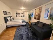 Close to the metro and nature