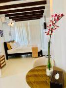 Crossing View Penthouse