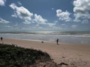 Conforto e mar perto de você!