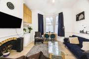 Maida Vale Flat near Shops Transport Links Udoma Ltd