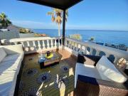 Studio et son Rooftop Panoramique Privé, Anthéor, Saint Raphaël, plage et gare à Pieds