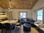 Modern Lagunita Cabin Near the Lake