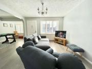 Haven lovely home just off M20 in great area & parking