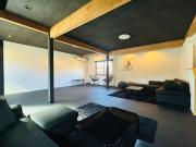 室内サウナ 最大18名 川に面する高級貸切宿 下吉田 月江寺駅徒歩圏内 自転車レンタル及び駐車場3台無料