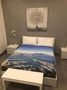 Top Naples