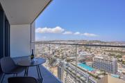 Panorama 20th Floor Suite with Magnificent Views