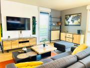 Cosy & Lumineux - Balcons - Spacieux - Parking rue