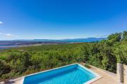 Faszinierende Villa mit traumhaften Meerblick zur Insel Krk mit Privatpool, Tischtennis, Billard, Grill