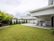 4BR Modern Home Near Parks and Dining with Outdoor Space