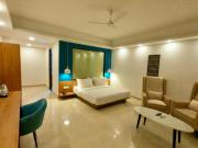 Namami Chail Resort & Spa