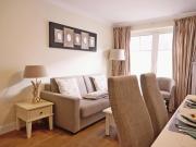 Kampstraße 9, W2, GB3