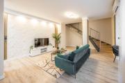 Exclusive Central Duplex Penthouse in the Heart of Budapest Exclusive Central Duplex Penthouse in the Heart of Budapest