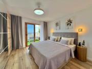 PaulMarie Apartment Lounge Ocean View