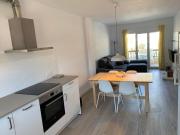 Charming & renovated apt stone throw to the sea Charming & renovated apt stone throw to the sea