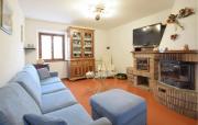 3 Bedroom Gorgeous Home In Camaiore 3 Bedroom Gorgeous Home In Camaiore