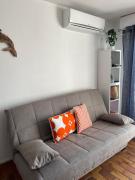 Élégant Studio au calme 2mn mer Wifi Clim Terrasse parking