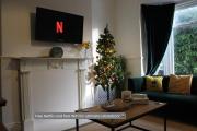 Tennyson Street Lincoln Central- Spacious 5 Bedroom House, Perfect for Short & Long Stays #Business #Leisure #Contractors #Relocators Tennyson Street Lincoln Central- Spacious 5 Bedroom House, Perfect for Short & Long Stays #Business #Leisure #Contractors #Relocators
