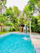 Hikka Green Apartments