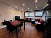 Leeds city modern 1 bedroom apartment