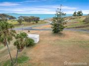 Top Emu Park