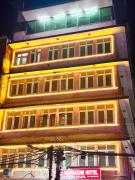 Om Mandakini Hotel