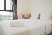 Comfortable Design 2BR with Washing Machine Sky House BSD Apartment By Travelio