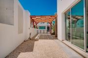 Top Paralimni