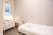 34MAL1078- New&Bright 2BR Apt near Sagrada Familia