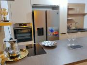 Beautiful Apartment with Parking, Brilliant Location