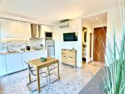 Studio cosy avec piscine - Cannes Marina Studio cosy avec piscine - Cannes Marina