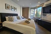 Acogedor Apartamento Moderno con Piscina en Nerja, Perfecto para una Escapada