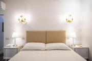 The Luxor Suites - Capponi