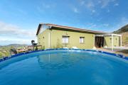 Comfort apartment Casa Lomo El Aire Acevio with outdoor pool