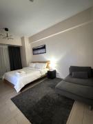 81 Newport Blvd Cluster 5 Unit 4E by Rechelle Nunag